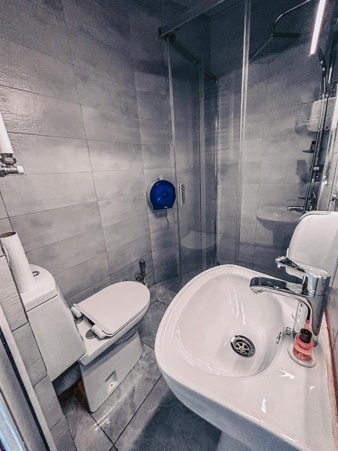 Apple Cozy Hotel Tbilisi Ngoại thất bức ảnh