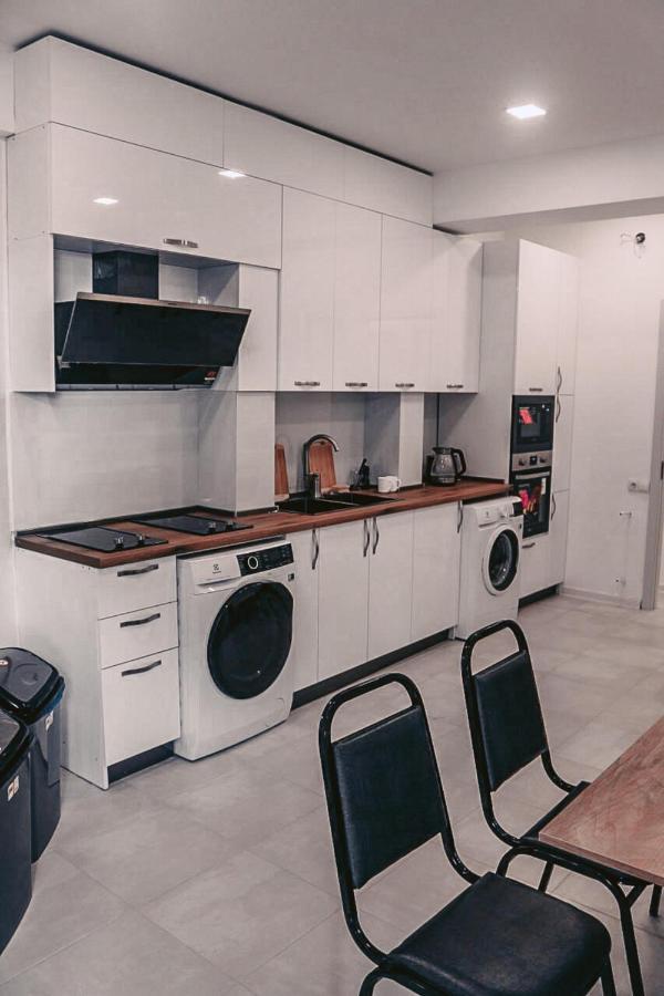 Apple Cozy Hotel Tbilisi Ngoại thất bức ảnh